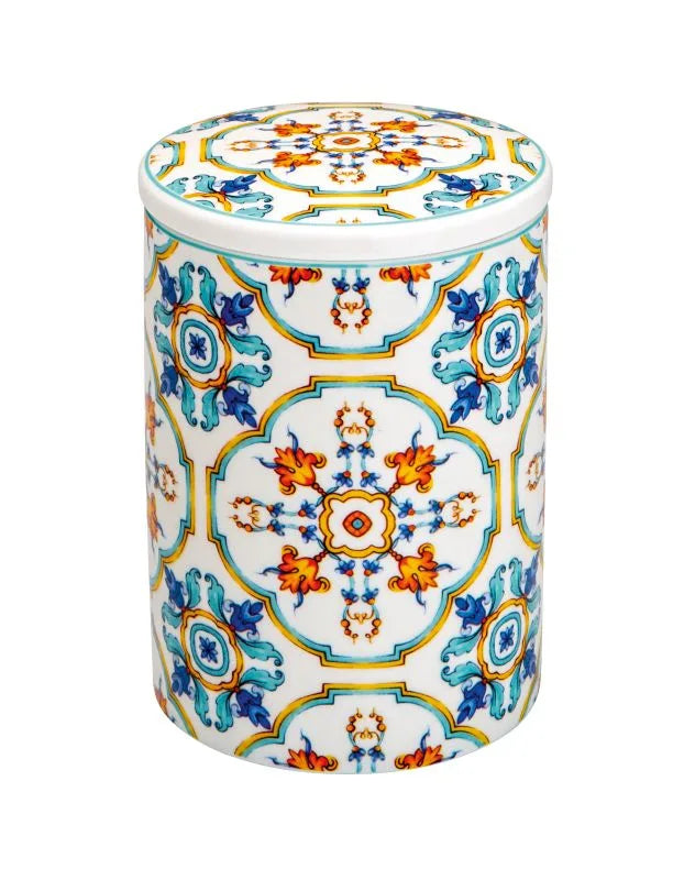 Bote Medicis de Brandani en New Bone China, con dimensiones de 10 x 13,5 cm, presentado de forma individual.