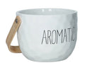 Cesta para plantas aromáticas New Age de Brandani en acabado blanco, ideal para organizar hierbas frescas en la cocina.