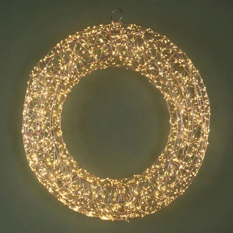 Guirnalda navideña con 1.800 luces LED de color cálido y 58 cm de diámetro.
