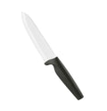 Cuchillo chef de cerámica negra con mango negro, presentado sobre un fondo neutro.
