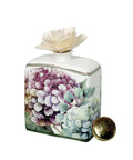 Difusor de fragancia Flora de porcelana con diseño floral, Brandani Gift Group.