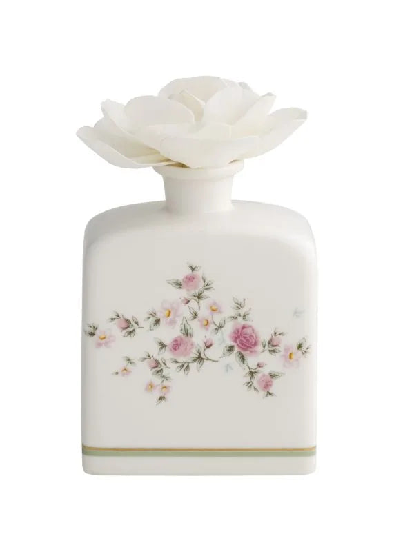 Difusor de fragancia Nonna Rosa en color rosa, fabricado en porcelana.