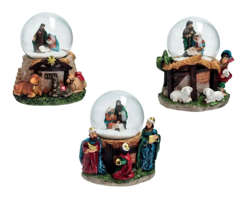 Conjunto de figuras del belén "Palla di Neve" de Brandani Gift Group, con detalles en cristal y poliresina, presentado.