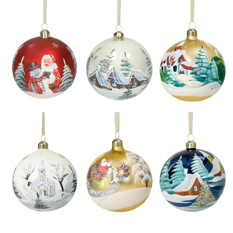 Set de 6 bolas de Navidad, cada una de 10 cm de diámetro, pintadas a mano con diseños surtidos en tonos festivos.