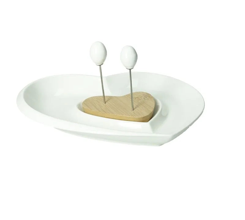 Entremesero LOVE de Brandani con base de bambú y recipiente de porcelana blanca, acompañado de tres tenedores pequeños.