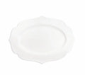 Fuente ovalada Queen de 35 cm fabricada en porcelana New Bone China blanca.