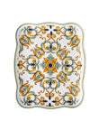 Fuente rectangular de porcelana blanca, colección Medicea, con un diseño de corazón en el centro.