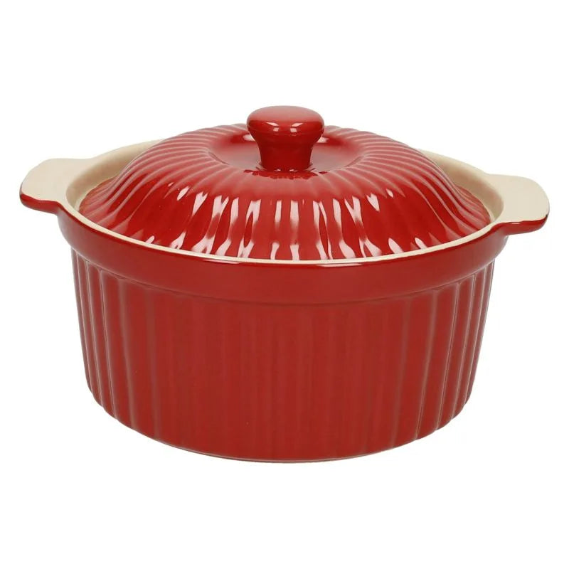 Olla cocotte roja con tapa, capacidad 400 ml, dimensiones 16,5x12x9 cm.
