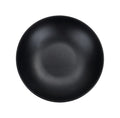 Plato hondo negro mate de melamina de 21.5 cm con borde sutil, colección Black Eclipse.
