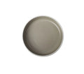 Plato hondo de gres blanco de la colección Fusion Paloma, con un diseño sutil y elegante.