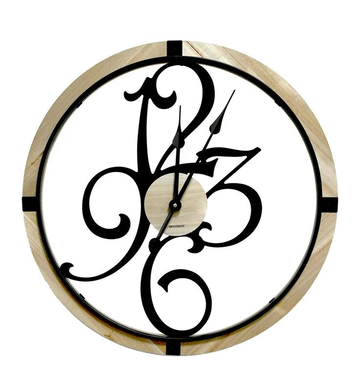 Reloj de pared con números grandes y marco negro, diseño italiano.