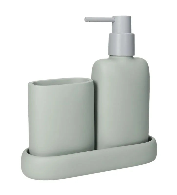 Set de 3 accesorios para baño en color verde, incluyendo un dispensador, un vaso y un jabonero.