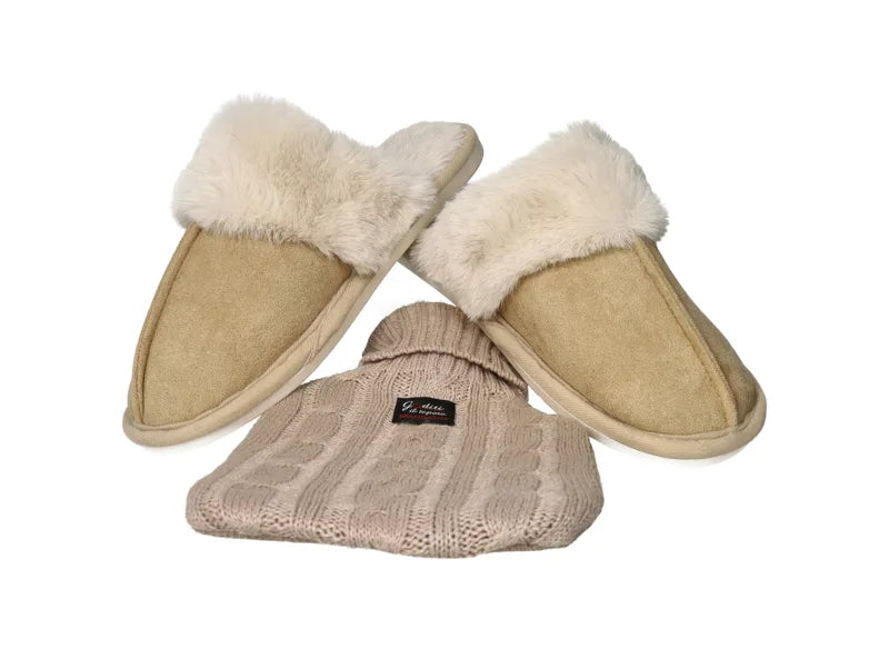 Set de 3 piezas de confort navideño: zapatillas, bolsa de agua caliente y funda.