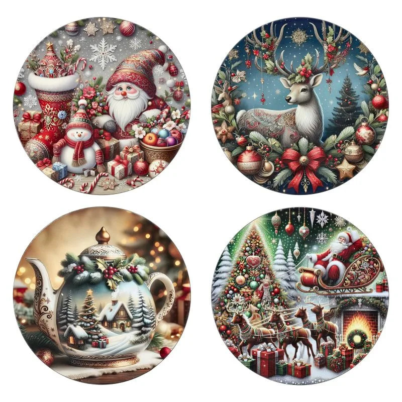 Set de 4 bajoplatos de cerámica blancos con diseño navideño de la colección Christmas de Brandani Gift Group.