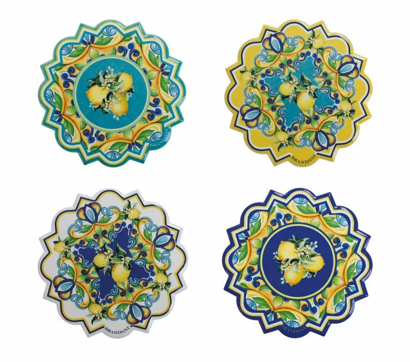 Set de 4 posavasos Citrus de cerámica y corcho, con un diseño fresco y mediterráneo.