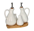 Set de 4 piezas con bandeja, con dimensiones de 21.5 x 14 x 17.5 cm.