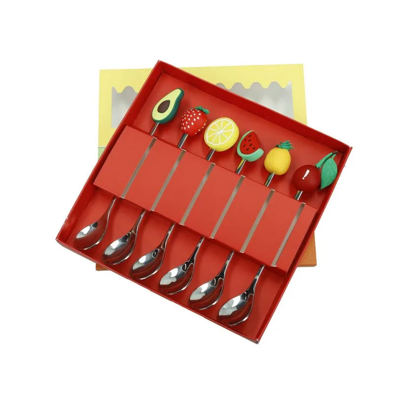 Set de 6 pazze cuchillo pequeño Frutti de Brandani sobre fondo blanco.