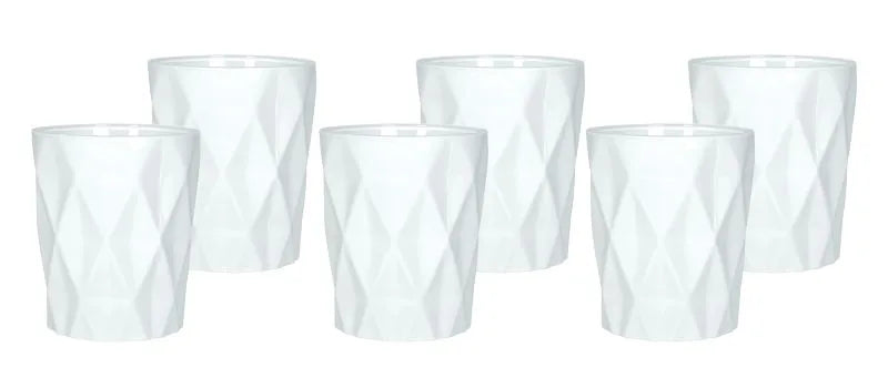 Pack de 6 vasos blancos de diseño Diamante, presentados juntos sobre fondo blanco.