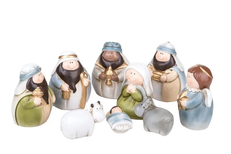 Set de nacimiento de porcelana con base de madera, 30 x 11 cm.