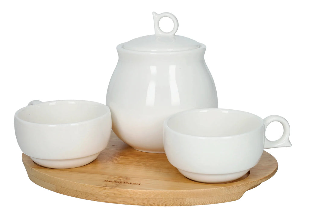 Set de café 'Low' con bandeja, compuesto por tazas y bandeja de diseño italiano.