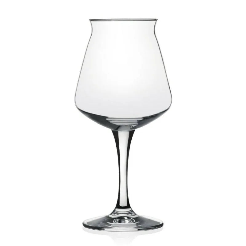 Vaso Teku de diseño italiano, presentado como jarrón decorativo.